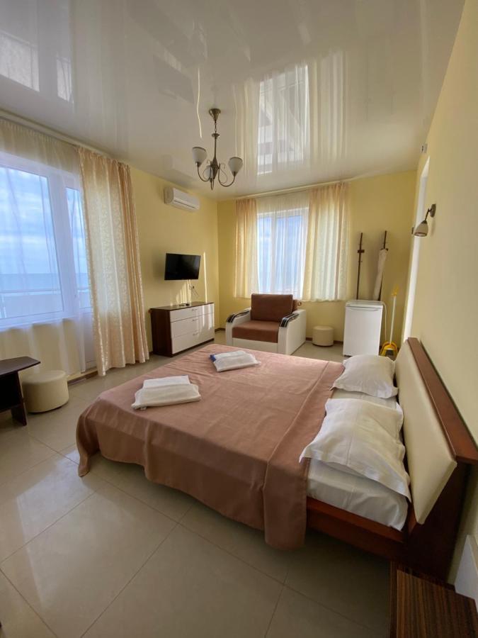Baza Otdykha Jules Verne Hotell Zatoka Eksteriør bilde